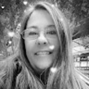 Meet your Posher, Lucinda